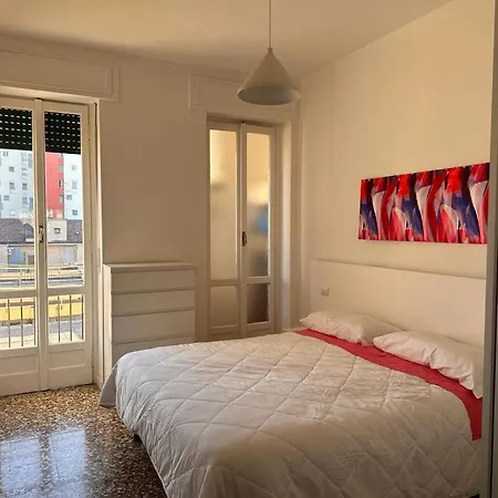 Kibilu - Via Lomellina Mm Argonne - Linate Airport Apartment Milan Exterior photo