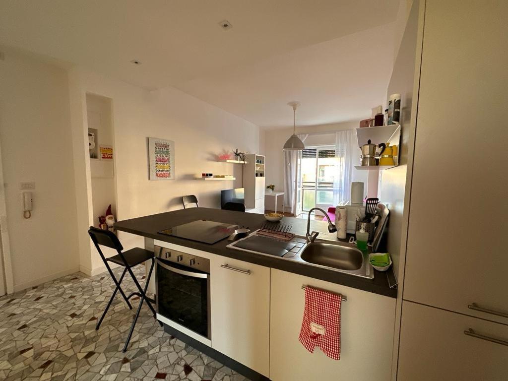 Kibilu - Via Lomellina Mm Argonne - Linate Airport Apartamento