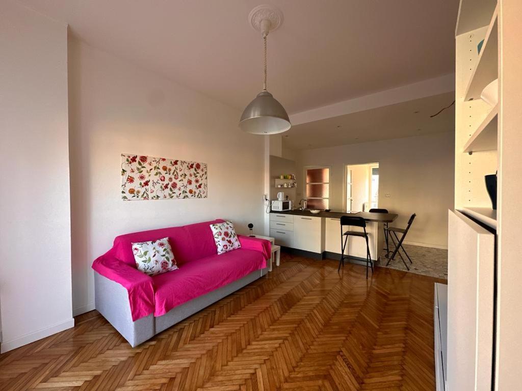 Apartamento Kibilu - Via Lomellina Mm Argonne - Linate Airport *